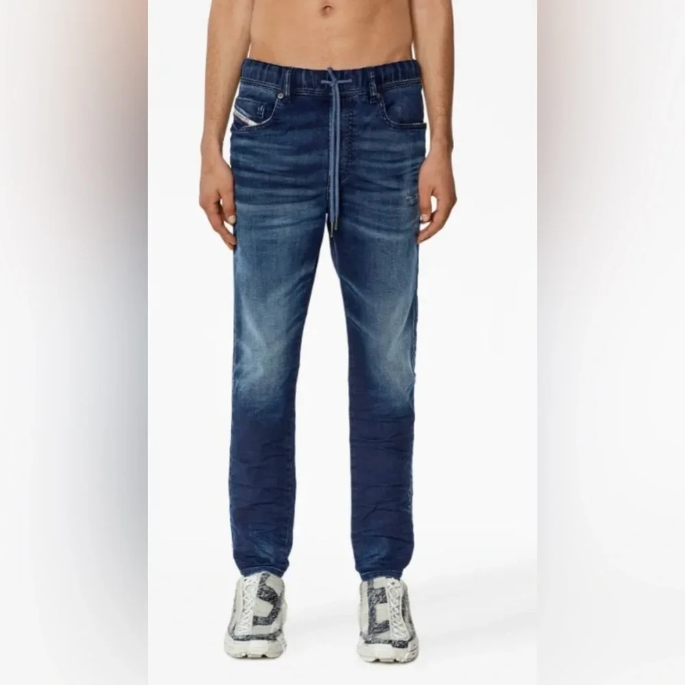 DIESEL Men's E-Spender 068FQ Slim Cut Jeans Size 30